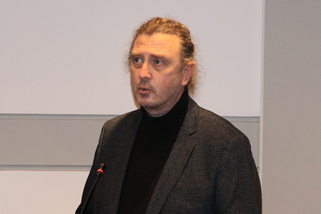 prof. univ. dr. Viorel Vizureanu, decan al Facultatii de Filosofie din cadrul Universitatii Bucuresti